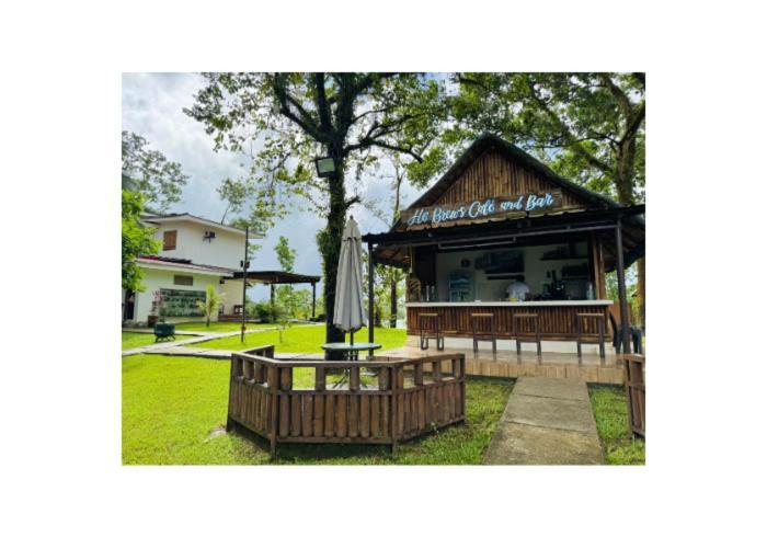 Almost Heaven Lake Resort Cavinti Ngoại thất bức ảnh